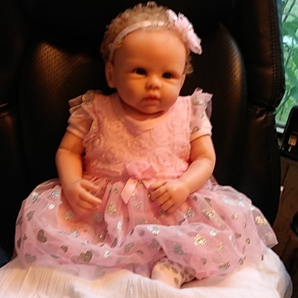 18" ASHTON DRAKE BABY DOLL - Picture 4 of 4